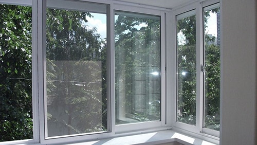 остекление балконов - раздвижная балконная рама из алюминия