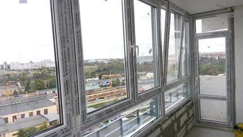 Остекление лоджий - балконная рама ПВХ